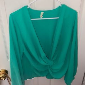 Green long sleeve shirt size large